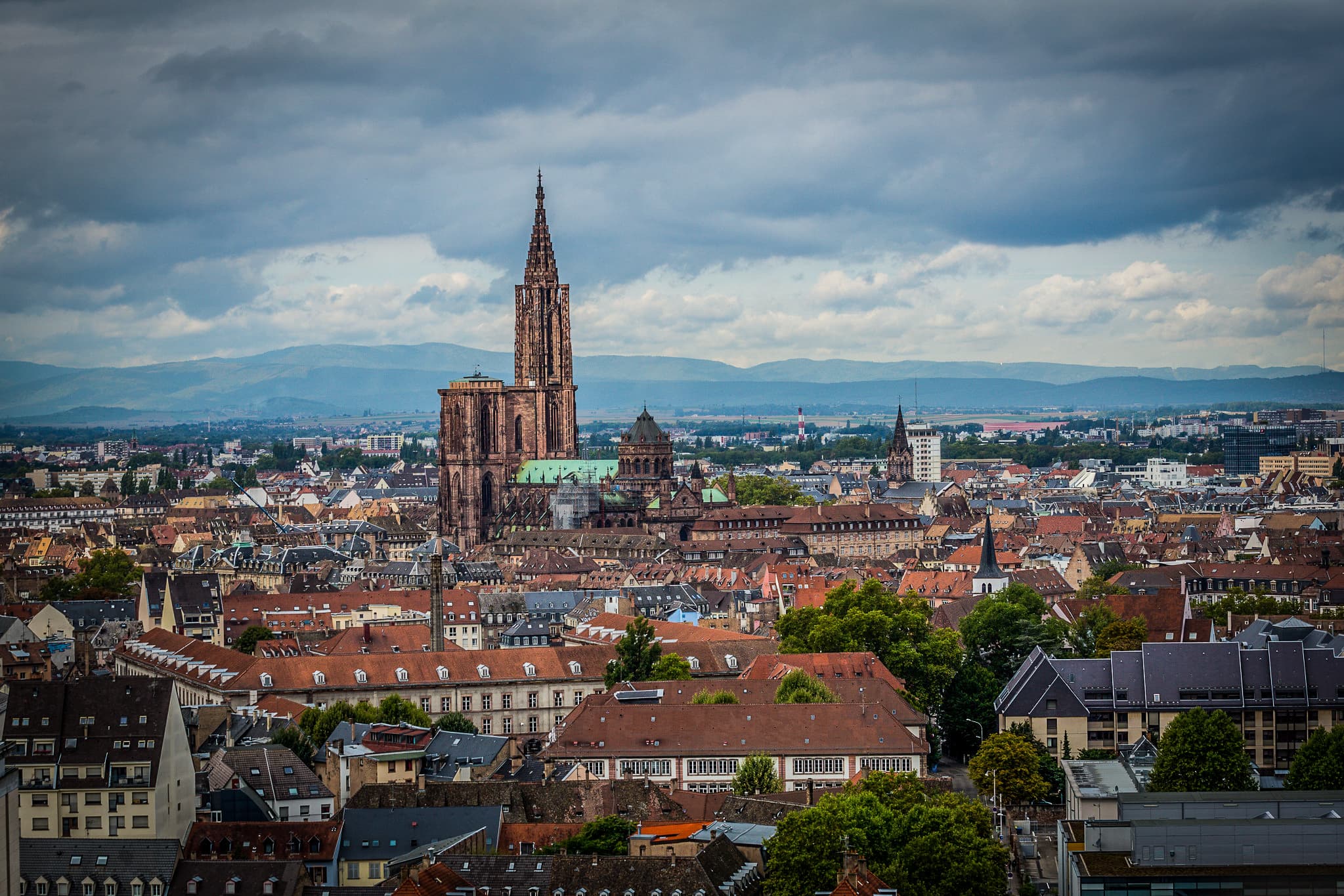 Strasbourg, ville entre deux mondes